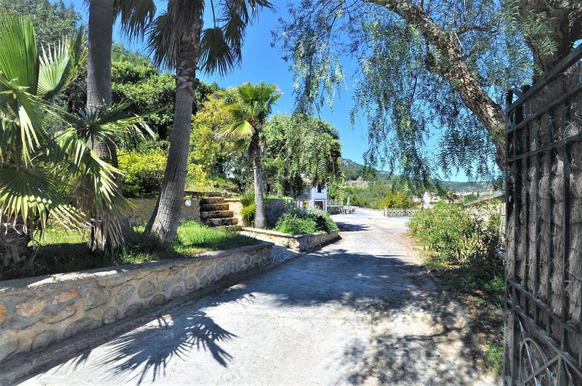Mit Privatpool Fuer 6 Personen Ca 136 Qm In Esporles, Mallorca Westkueste Von Mallorca *